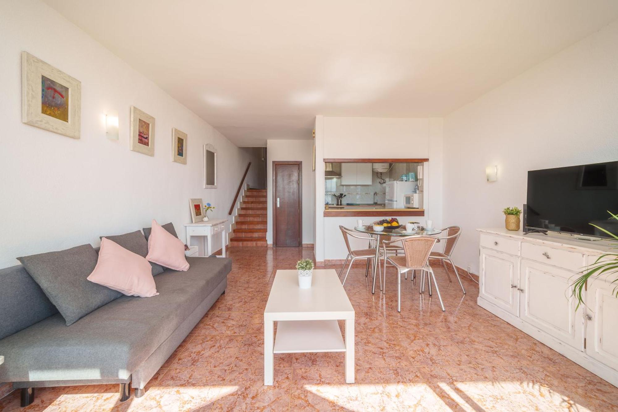 Apartment The Shell Ii, Beach Views And Pool الكوذيا المظهر الخارجي الصورة